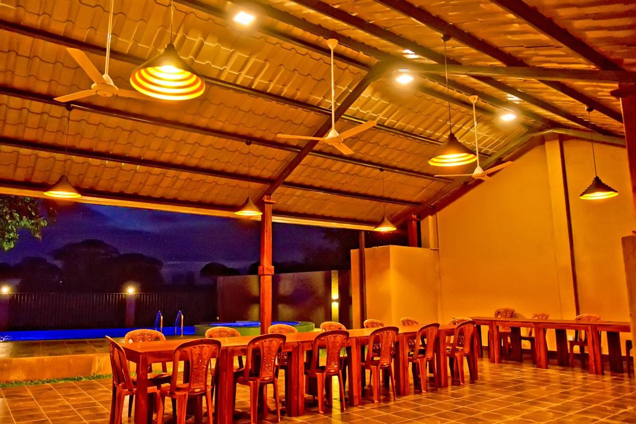 Green View Resort - Anuradhapura Exterior foto